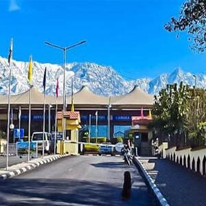 Airport taxi service from dharamshala